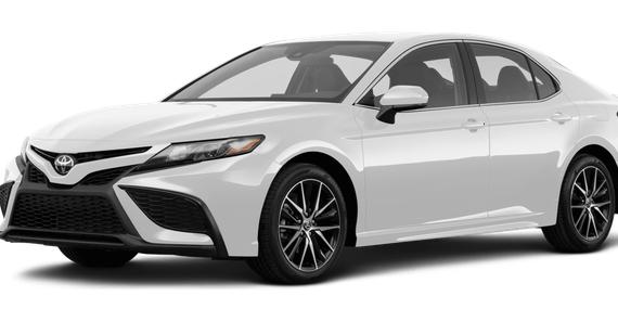 TOYOTA CAMRY 2021 4T1G11AK0MU454146 image