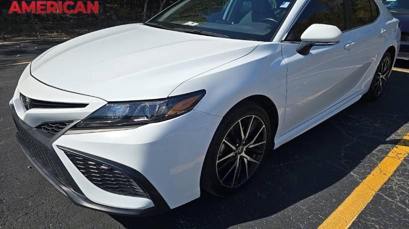 TOYOTA CAMRY 2021 4T1T11AK9MU569388 image