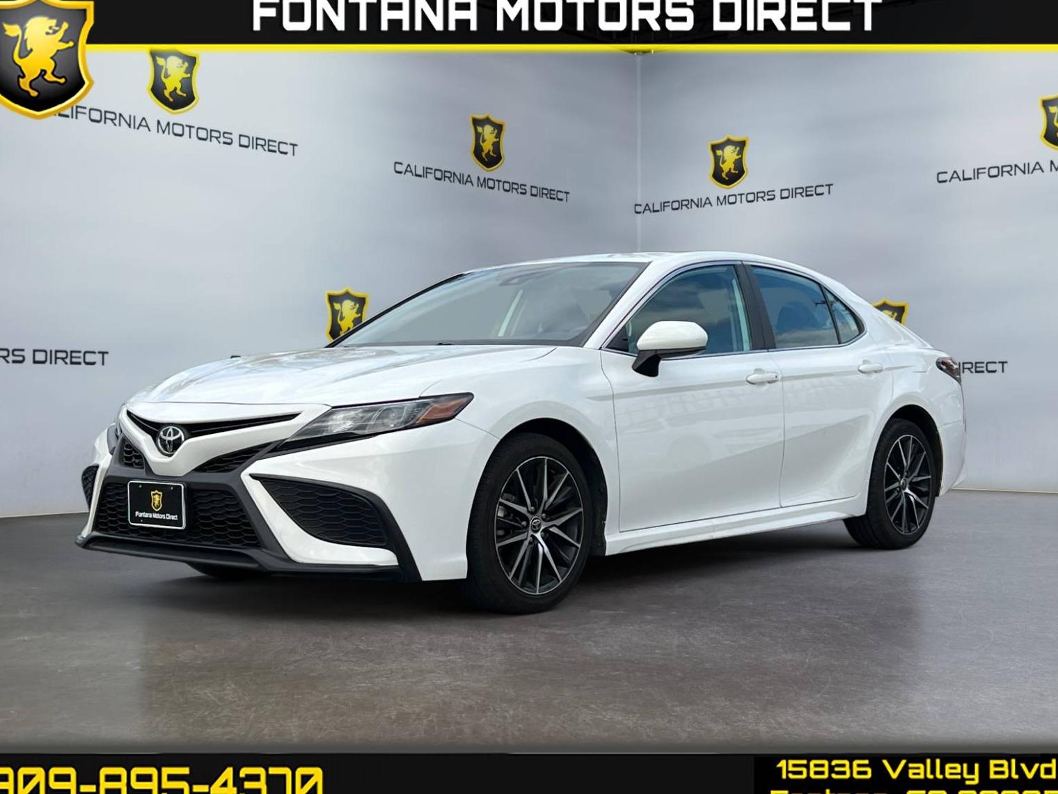 TOYOTA CAMRY 2021 4T1G11AK5MU472240 image