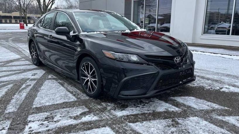 TOYOTA CAMRY 2021 4T1G11AK7MU521549 image