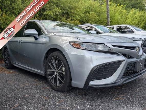 TOYOTA CAMRY 2021 4T1G11AK6MU615101 image