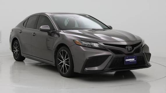 TOYOTA CAMRY 2021 4T1G11AK1MU603423 image