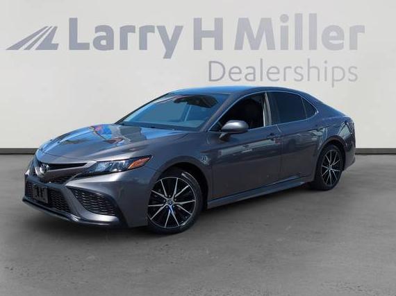 TOYOTA CAMRY 2021 4T1G11AK8MU443864 image