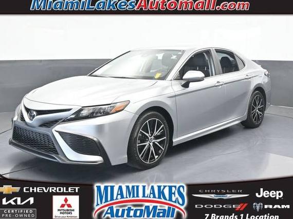 TOYOTA CAMRY 2021 4T1G11AK7MU571366 image