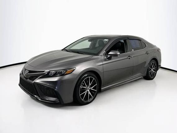 TOYOTA CAMRY 2021 4T1G11AK5MU496103 image