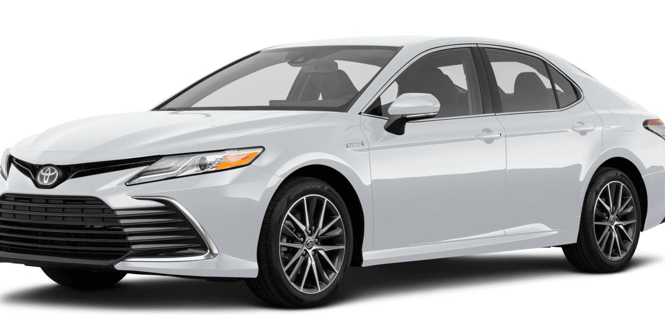 TOYOTA CAMRY 2021 4T1F11AK7MU573078 image