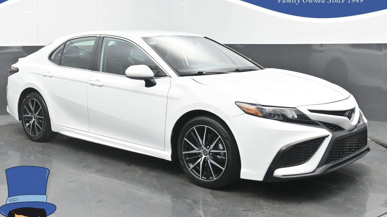 TOYOTA CAMRY 2021 4T1G11AK7MU597109 image