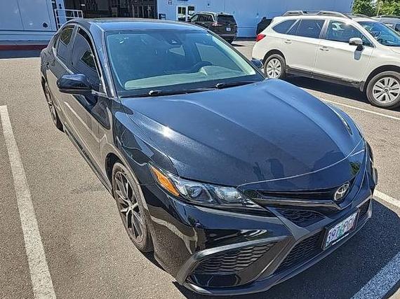 TOYOTA CAMRY 2021 4T1G11AK7MU557676 image