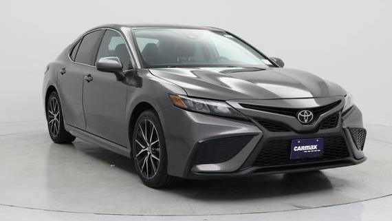 TOYOTA CAMRY 2021 4T1G11AK7MU542000 image