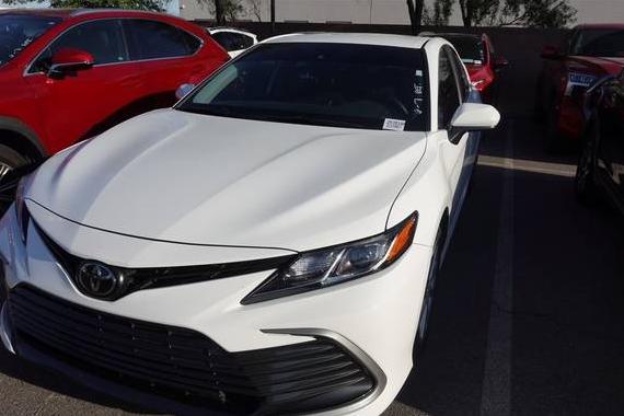 TOYOTA CAMRY 2021 4T1C11AK2MU596268 image