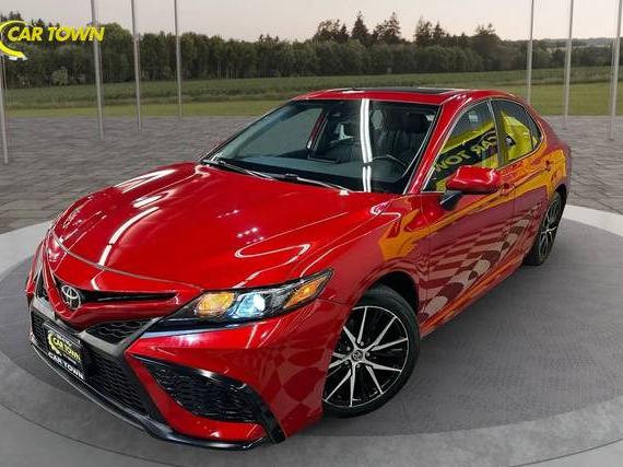 TOYOTA CAMRY 2021 4T1G11AK4MU483455 image