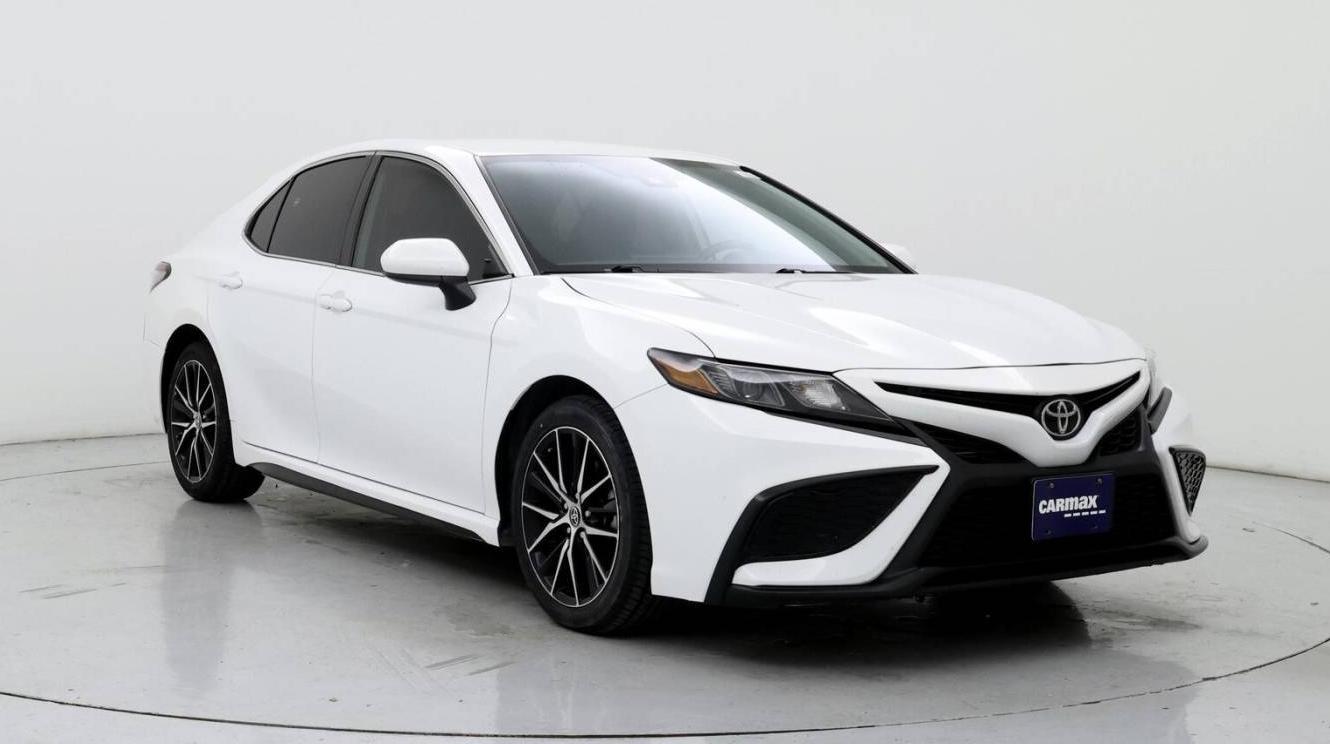 TOYOTA CAMRY 2021 4T1G11AK9MU561261 image