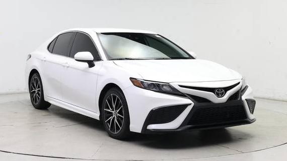 TOYOTA CAMRY 2021 4T1G11AK9MU526722 image
