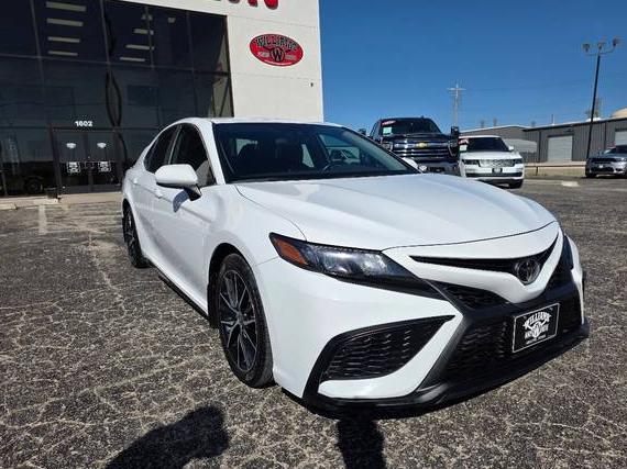 TOYOTA CAMRY 2021 4T1G11AK3MU539143 image TOYOTA CAMRY 2021 4T1G11AK3MU539143 image