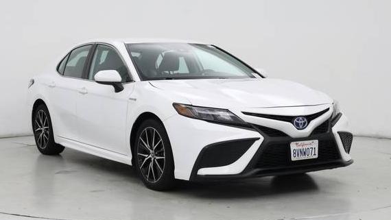 TOYOTA CAMRY 2021 4T1G31AK9MU555440 image