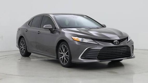 TOYOTA CAMRY 2021 4T1F11AKXMU435261 image