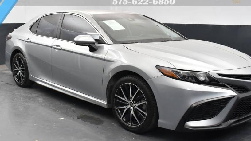 TOYOTA CAMRY 2021 4T1G11AK6MU446598 image