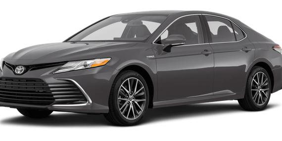 TOYOTA CAMRY 2021 4T1C11AK3MU463471 image