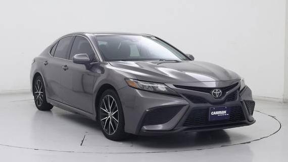 TOYOTA CAMRY 2021 4T1G11AK0MU423088 image