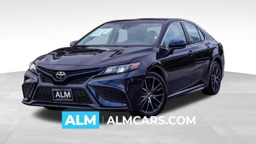 TOYOTA CAMRY 2021 4T1G11AK0MU417095 image