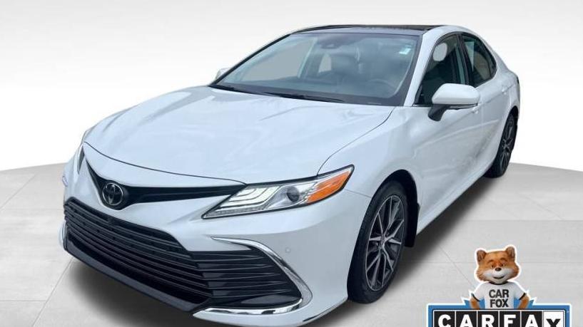 TOYOTA CAMRY 2021 4T1F11BK2MU028386 image