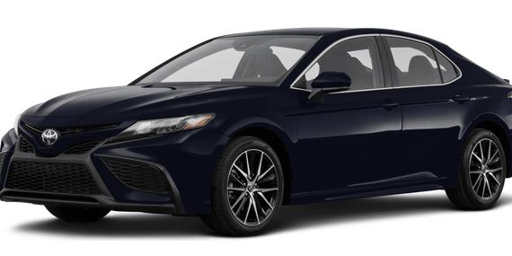 TOYOTA CAMRY 2021 4T1G11AK1MU410477 image