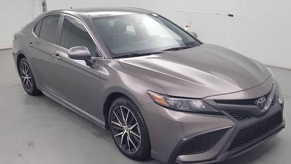 TOYOTA CAMRY 2021 4T1G11AK8MU515002 image
