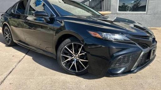 TOYOTA CAMRY 2021 4T1G11AK0MU583164 image