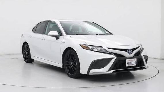 TOYOTA CAMRY 2021 4T1K31AK2MU549344 image