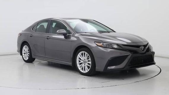TOYOTA CAMRY 2021 4T1G11BK0MU031680 image