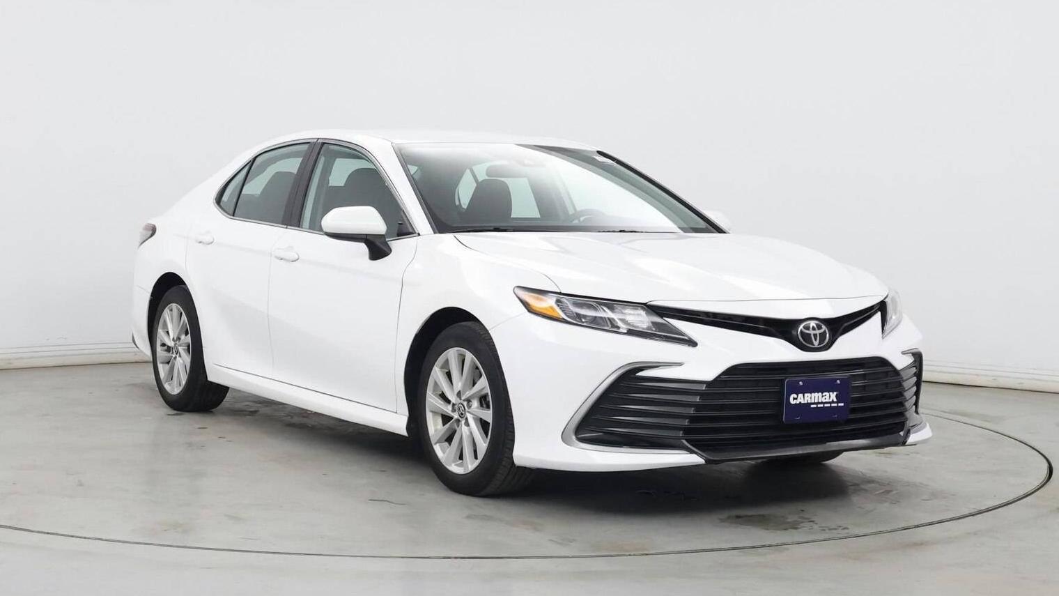 TOYOTA CAMRY 2021 4T1C11AK0MU453982 image