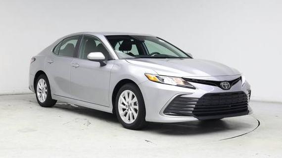 TOYOTA CAMRY 2021 4T1C11AK5MU559215 image