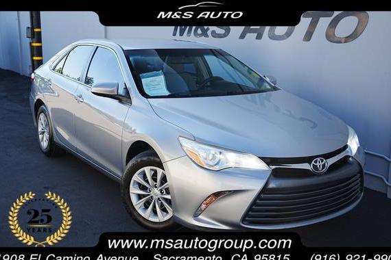 TOYOTA CAMRY 2017 4T1BF1FK3HU697072 image TOYOTA CAMRY 2017 4T1BF1FK3HU697072 image