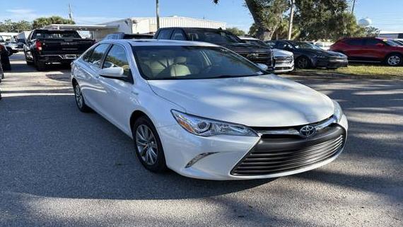 TOYOTA CAMRY 2017 4T1BD1FK3HU212614 image TOYOTA CAMRY 2017 4T1BD1FK3HU212614 image