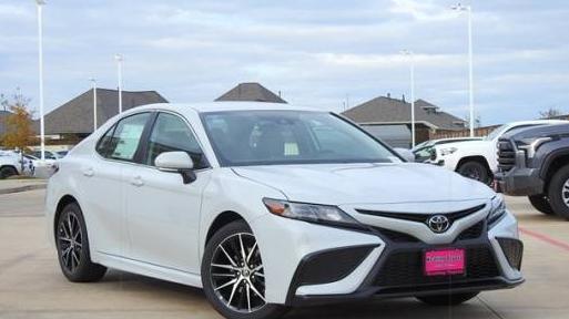 TOYOTA CAMRY 2024 4T1G11AK4RU213472 image