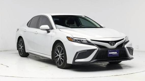 TOYOTA CAMRY 2024 4T1G11AK8RU210459 image