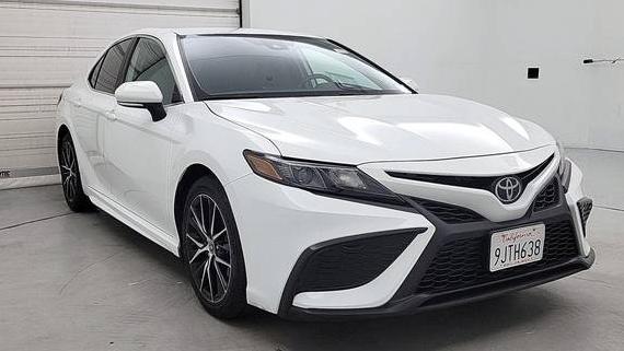 TOYOTA CAMRY 2024 4T1G11AK5RU862276 image