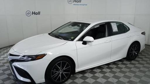 TOYOTA CAMRY 2024 4T1G11AK6RU864294 image