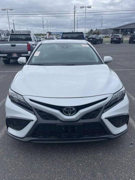 TOYOTA CAMRY 2024 4T1G11AK3RU207811 image