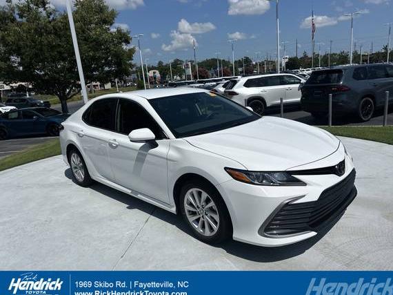 TOYOTA CAMRY 2024 4T1C11AK5RU218016 image