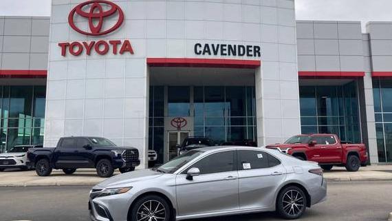 TOYOTA CAMRY 2024 4T1G11AK6RU882620 image