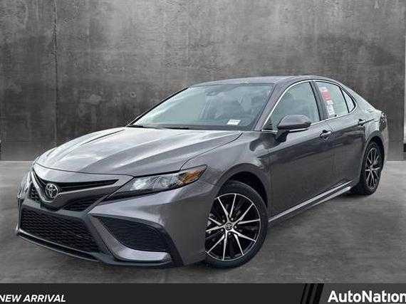TOYOTA CAMRY 2024 4T1G11AKXRU904294 image