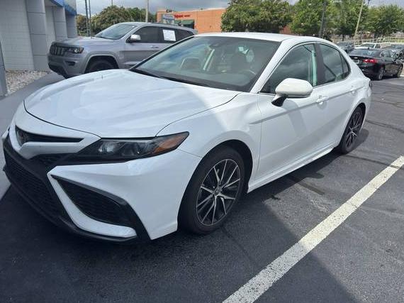 TOYOTA CAMRY 2024 4T1T11AK8RU850718 image