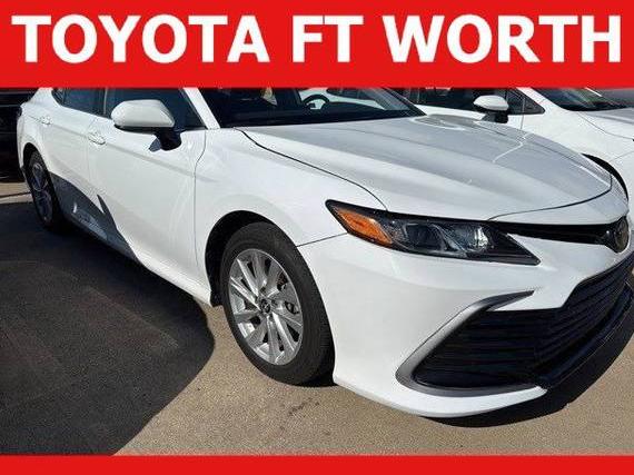 TOYOTA CAMRY 2024 4T1C11AK5RU901656 image