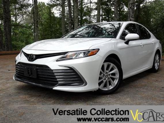 TOYOTA CAMRY 2024 4T1C11AK0RU877735 image
