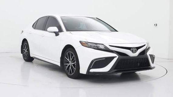 TOYOTA CAMRY 2024 4T1G11AK7RU228208 image