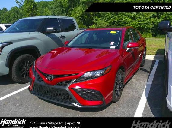TOYOTA CAMRY 2024 4T1G11AKXRU243060 image