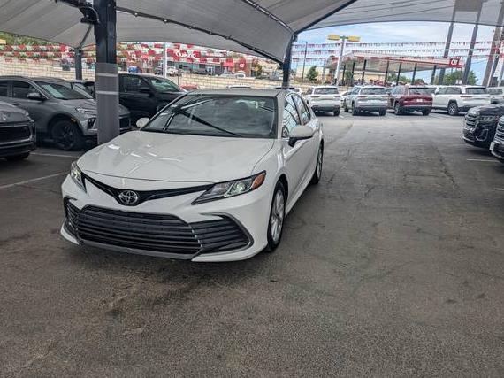 TOYOTA CAMRY 2024 4T1C11AK1RU902982 image