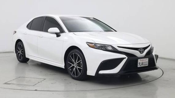 TOYOTA CAMRY 2024 4T1G11AK4RU230675 image