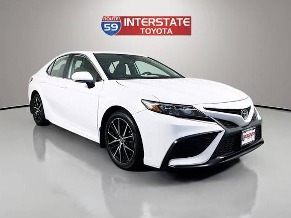 TOYOTA CAMRY 2024 4T1G11AK5RU844134 image